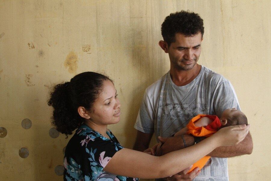 Casos de microcefalia no País já passam de 1.200