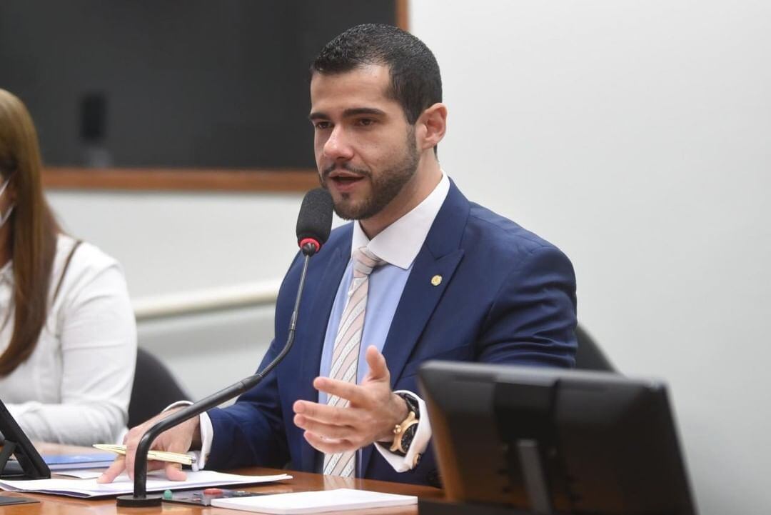 O deputado federal Alexandre Leite disparou contra os suspeitos