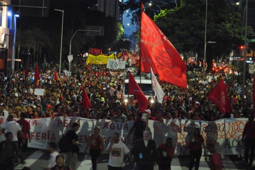 Os integrantes do movimento afirmam que a manifestação tem como objetivo apresentar medidas de transparência e avisar que os moradores não aceitarão serem penalizados pela irresponsabilidade e falta de planejamento do governo Geraldo Alckmin (PSDB)