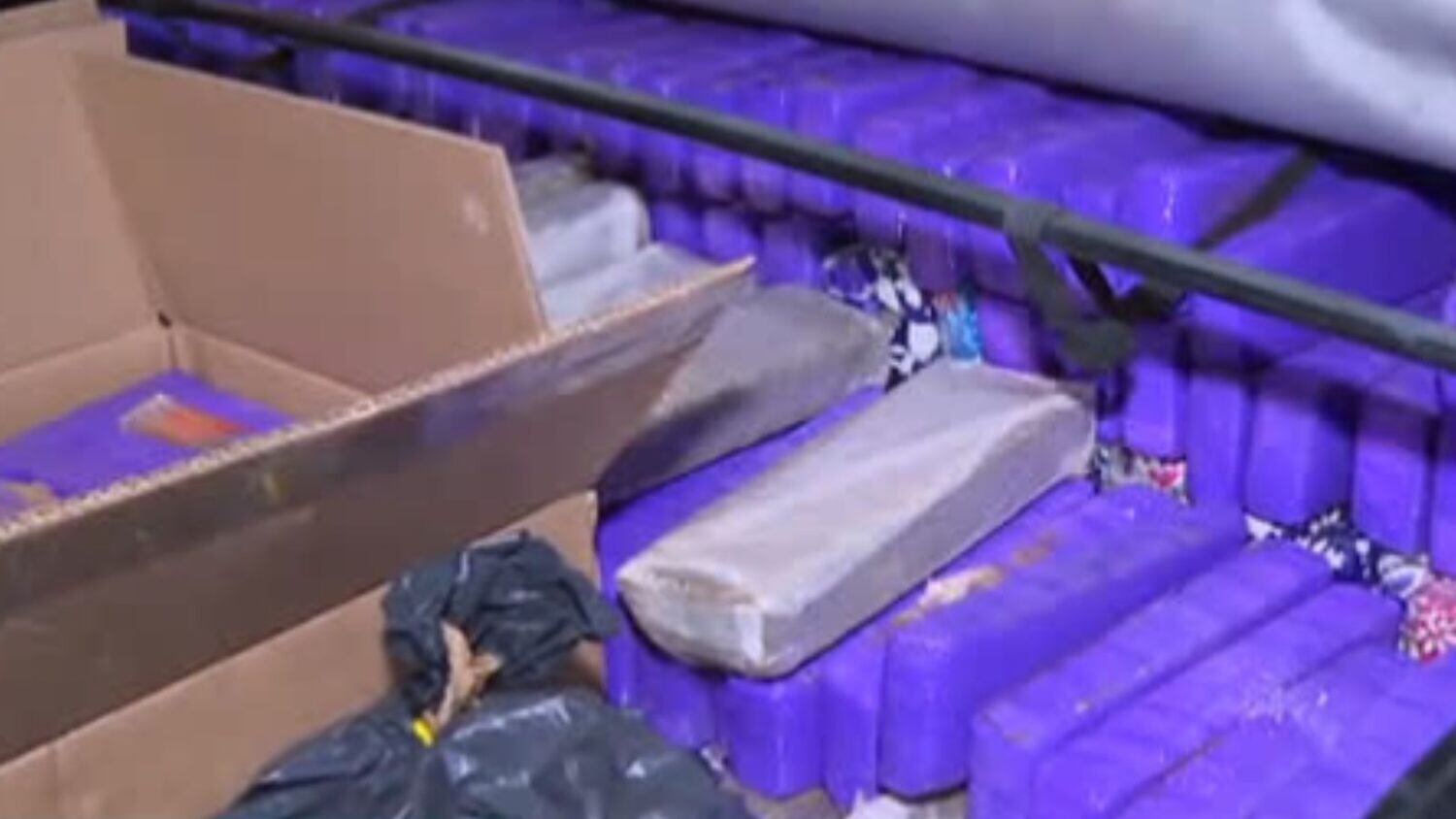 Perseguição em SP termina com suspeito morto e 200 kg de maconha apreendidos