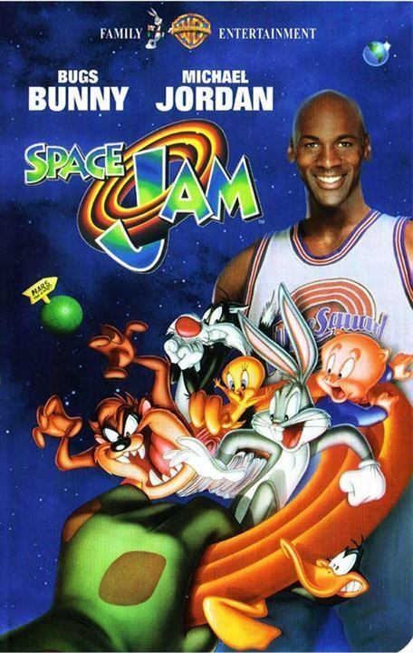 Space Jam (1996) - "Um maldoso alienígena, proprietário de um parque, precisa de uma nova atração no Moron Mountain. Quando a gangue Nerdlucks vem para a Terra sequestros Looney Tunes, Pernalonga os desafia com um jogo de basquete para determinar seus destinos. Os alienígenas concordam, mas roubam os poderes dos jogadores de basquete da NBA, incluindo Larry Bird e Charles Barkley, e Pernalonga recebe ajuda de Michael Jordan"