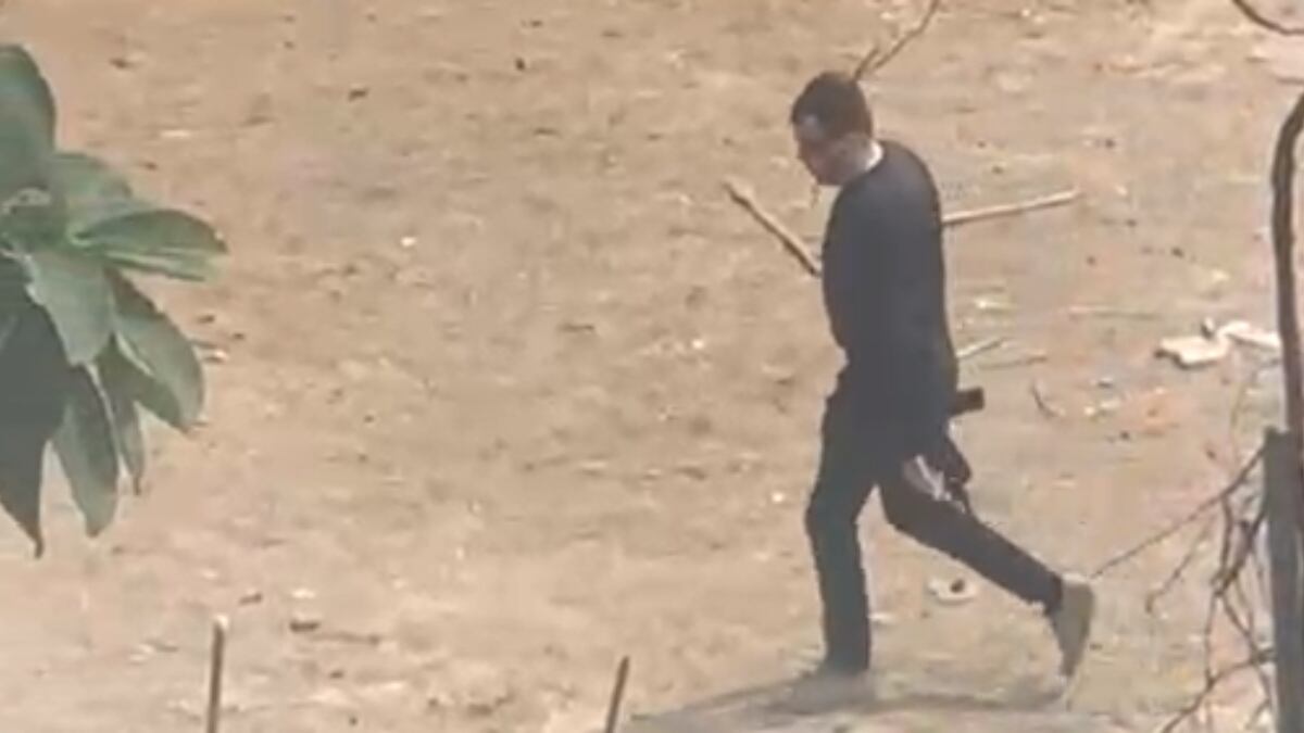 Homem usou um fuzil e atirou contra os trabalhadores