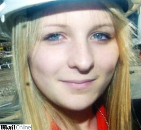 Em abril de 2012, a jovem Charlotte Seddon morreu aos 17 anos. O problema é que a adolescente escondia a doença dos pais. Na época, ela pesava apenas 38 kg. Saiba mais