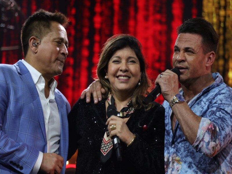 Roberta Miranda dividiu o palco com os sertanejos