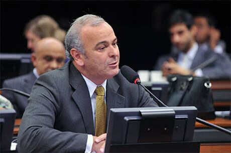 Julio Delgado é o relator do caso contra o petista André Vargas
