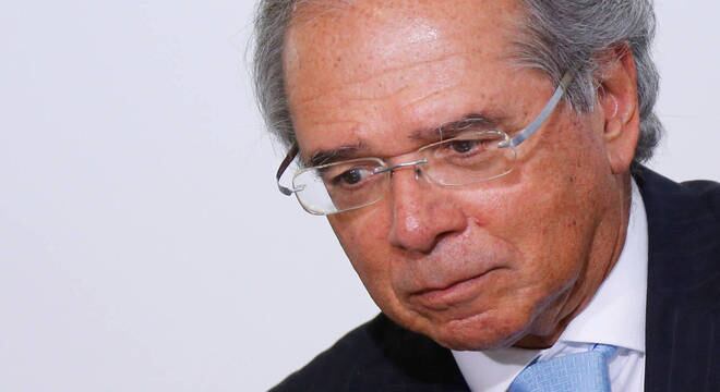 Paulo Guedes, ministro da Economia, não soube reagir à pandemia