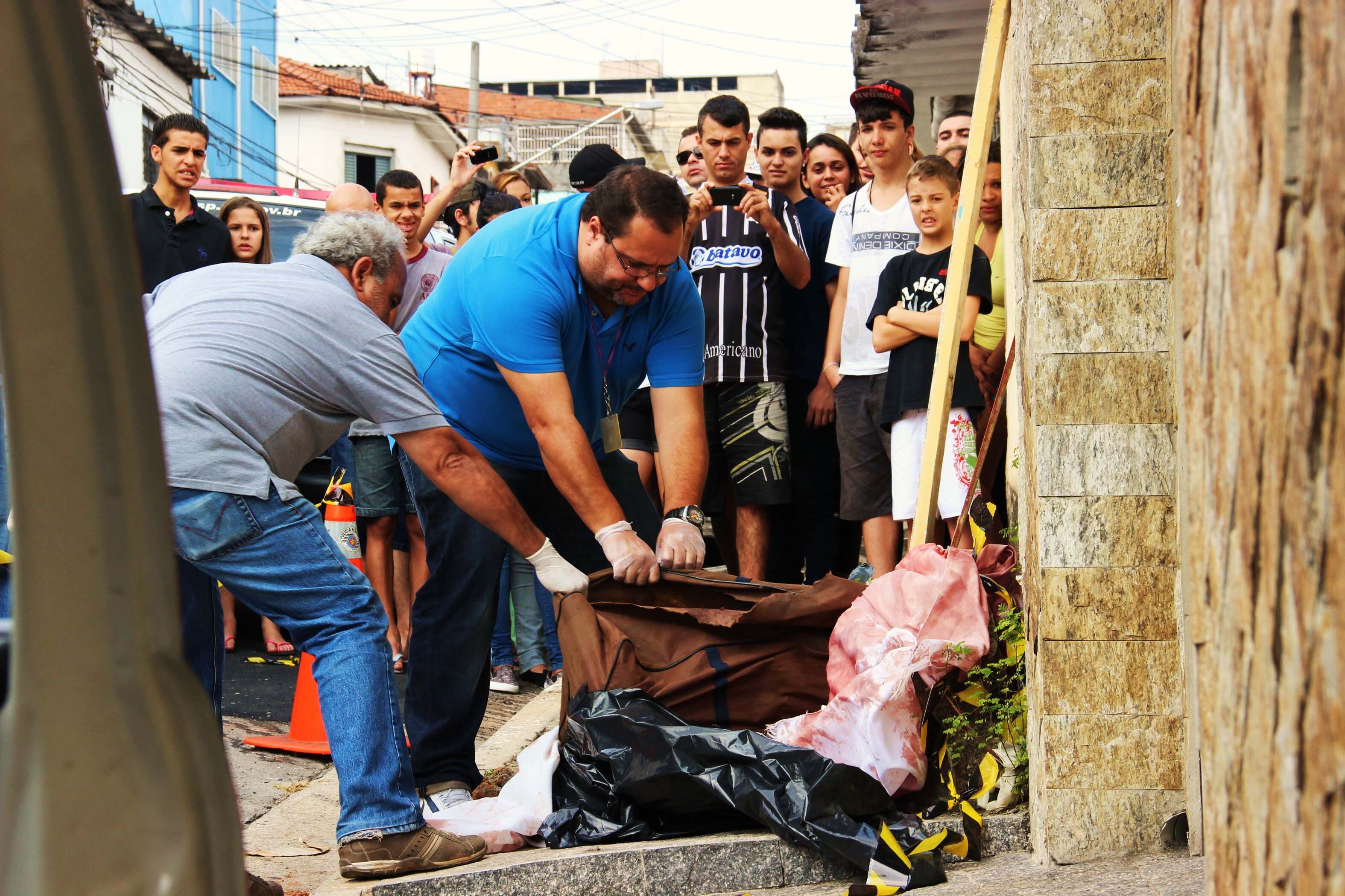 Corpo de mulher foi encontrado dentro de mala na zona norte de SP