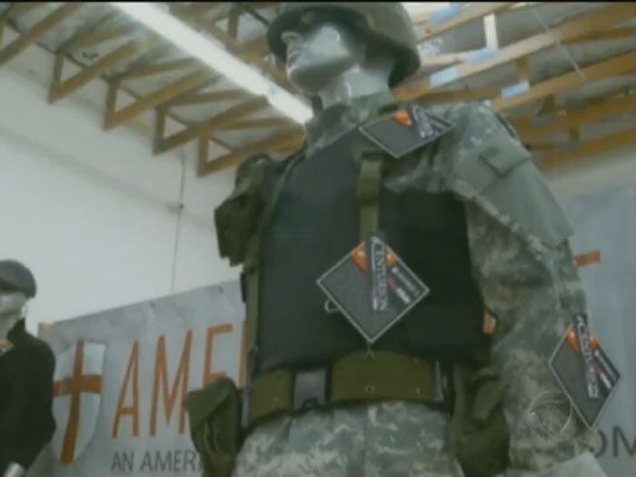 Depois do massacre de Newtown o número de venda de coletes à prova de balas aumentou nos EUA