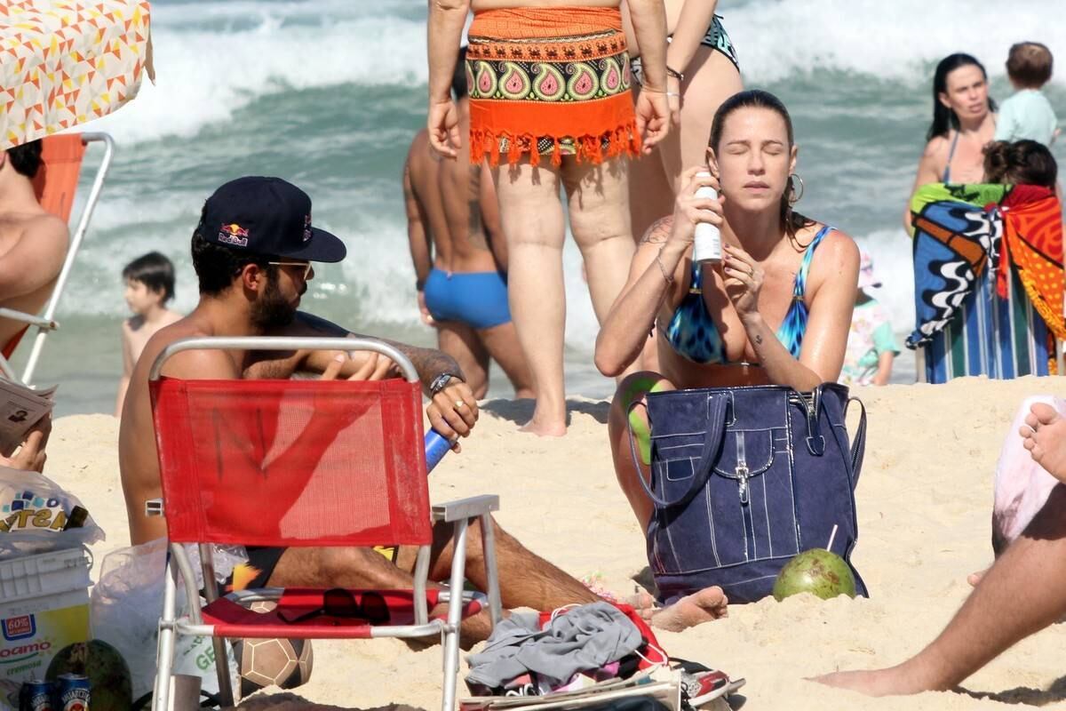 Luana Piovani fica brava com a presença do Pânico na praia