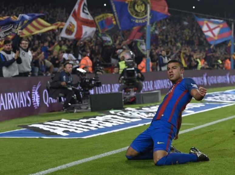 O jornal Sport, da Catalunha, afirmou que Rafinha está a um passo de ir para o Bétis. O alviverde pagaria 1,5 milhão de euros (R$ 7 milhões) pelo empréstimo por uma temporada, além do salário do jogador e mais 500 mil euros em caso de título ou classificação para a Champions League.

