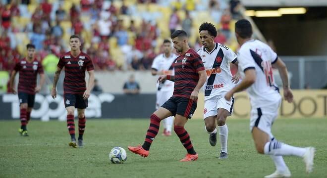 Flamengo venceu o Cruzmaltino na final da Taça Rio, Vasco derrotou Fla na Taça Guanabara