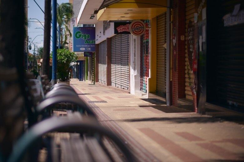 Governo de SP determina restrição de circulação no estado