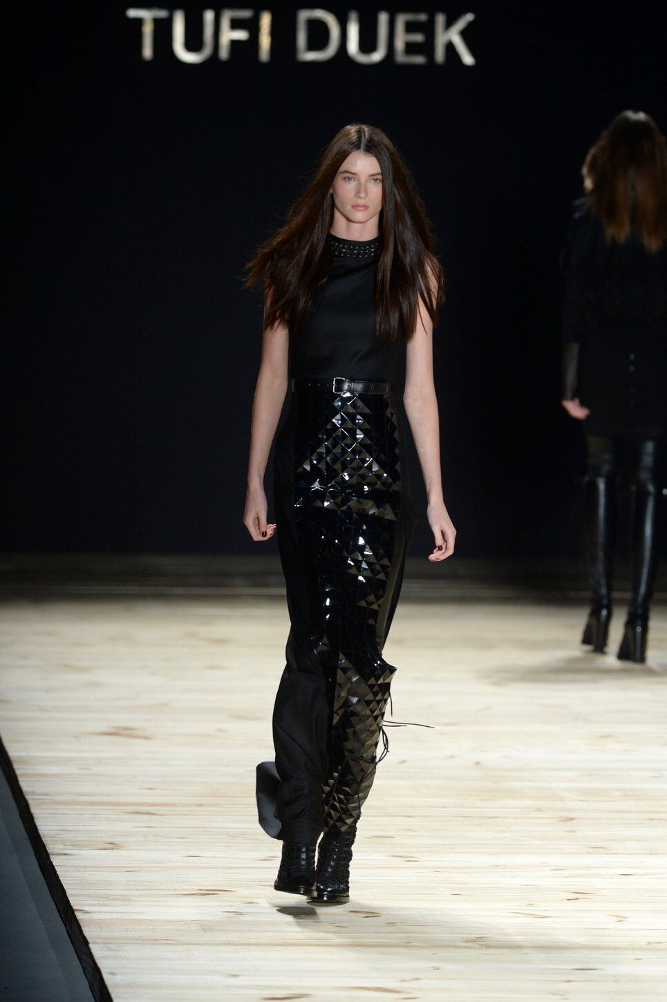 Desfile Tufi Duek inverno 2015