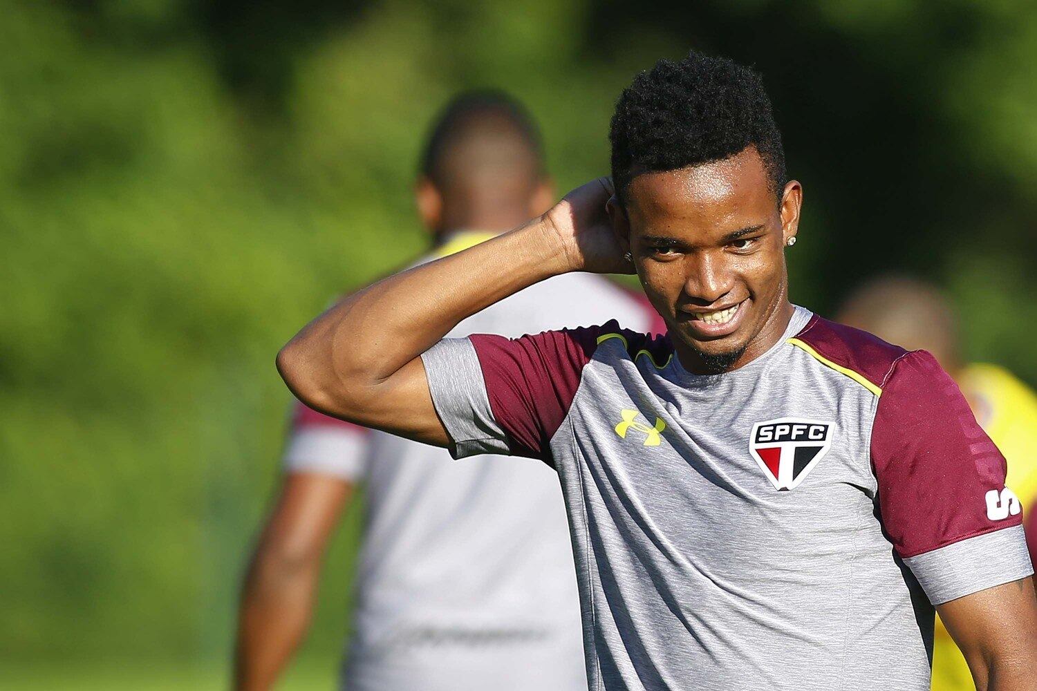 Thiago Mendes também foi vendido pelo Tricolor. O volante partiu para o Lille, da França, por quase R$ 34 milhões