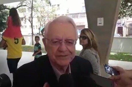 Ex-ministro do STF criticou que defende a fraude nas urnas