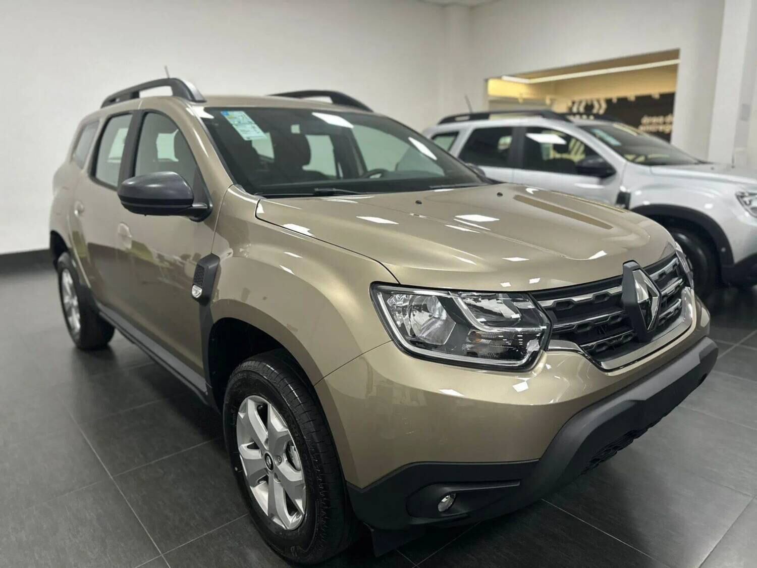 Renault anuncia desconto de R$ 25.765 para Duster Intense PcD
