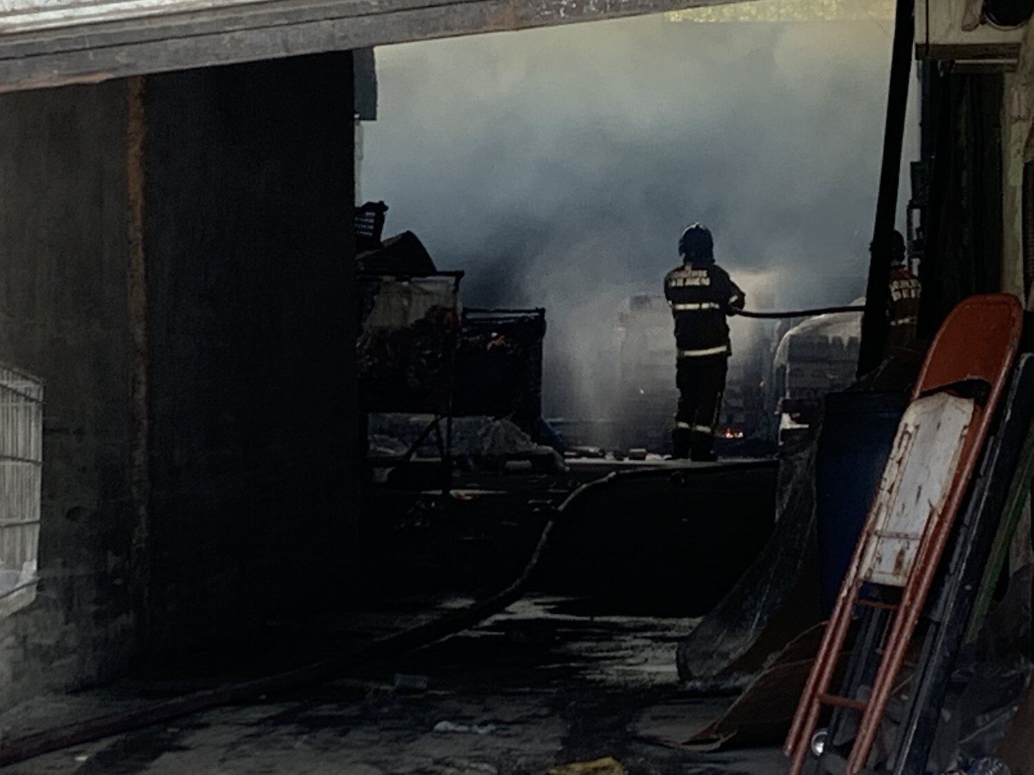 Incêndio na Ceasa foi um dos incidentes que afetaram o trânsito na avenida Brasil