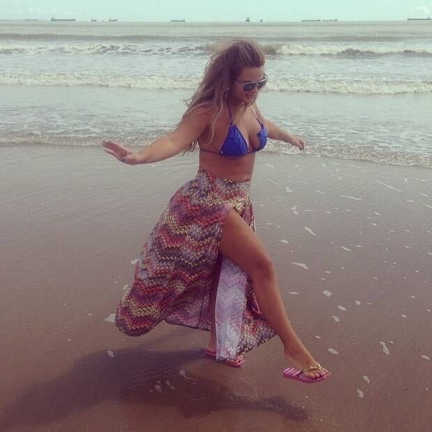 Geisy está curtindo a vida