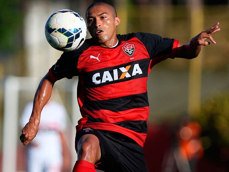 Jogador acertou sua transferência para o Avaí