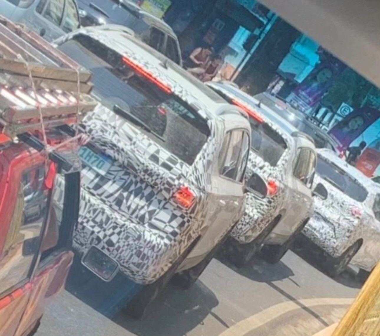 Imagens: Instagram Placa Verde e Lucas Torres/Reprodução