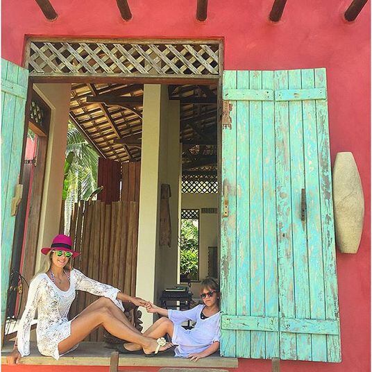 Tici fez questão de mostrar momentos de diversão ao lado de Rafaella


No R7 Play, você pode assistir ao Hoje em Dia na íntegra! Clique e experimente de graça!
