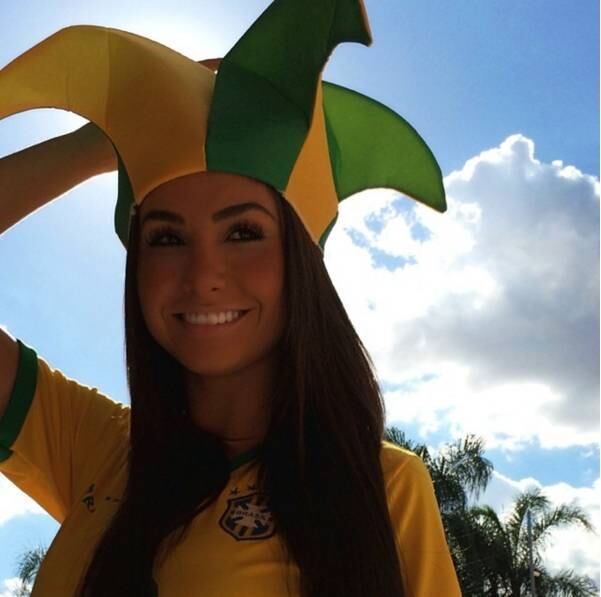 E ela também mostra seu amor pelo Brasil 