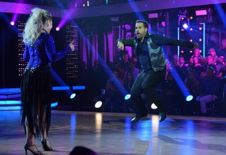 A noite relembrava sucessos dos anos 80, e Sebá não se preocupou em momento algum. A coreografia foi muito elogiada pelos jurados e mais aplaudida ainda pela plateia. Jaime Arôxa, lembrado pela rigorosidade com o ritmo, surpreendeu a estrela:  "Meu amigo, a sua pessoa tem jive"