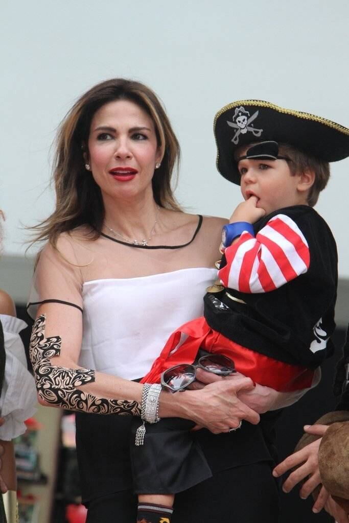 Luciana Gimenez celebra aniversário de três anos do filho caçula em buffet, em São Paulo