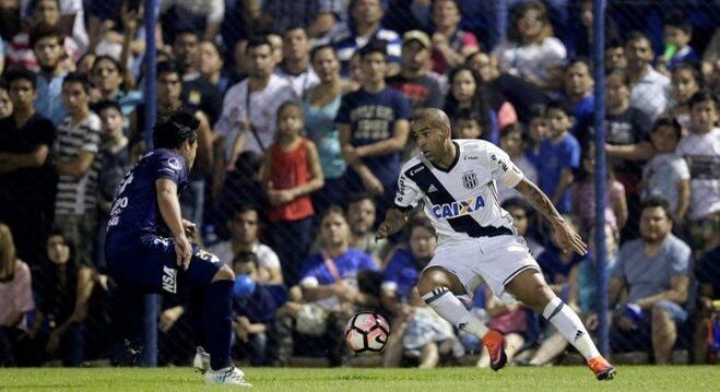 Sheik acabou com jogo na vitória da Ponte Preta em Assunção, no Paraguai