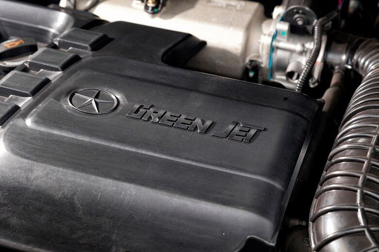 Assim como os demais motores da linha JetFlex, o 2.0 do T6 possui o sistema de partida a frio, que pré-aquece o etanol em dias frios e dispensa o tanquinho auxiliar de partida a frio