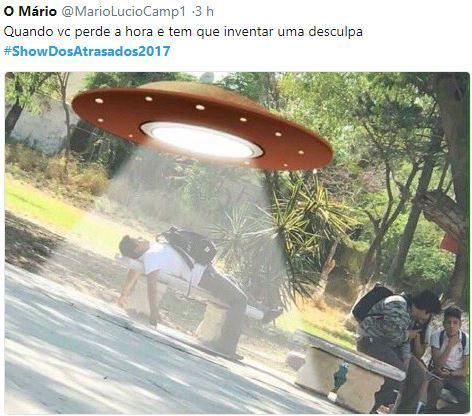 A hashtag #showdosatrasados viralizou no segundo dia de provas do Enem. Muitos dos memes que fizeram a festa de quem não precisou fazer provas ou até de quem conseguiu bombaram nas redes — e houve até quem mostrasse decepção, meio sádica, pela quantidade menor de memes circulando do que as de domingo último (5). O segundo dia de provas do Enem 2017 teve início às 13h30 deste domingo (12) em todo o País. Mais de 6,7 milhões de estudantes estão inscritos no Exame Nacional do Ensino Médio.