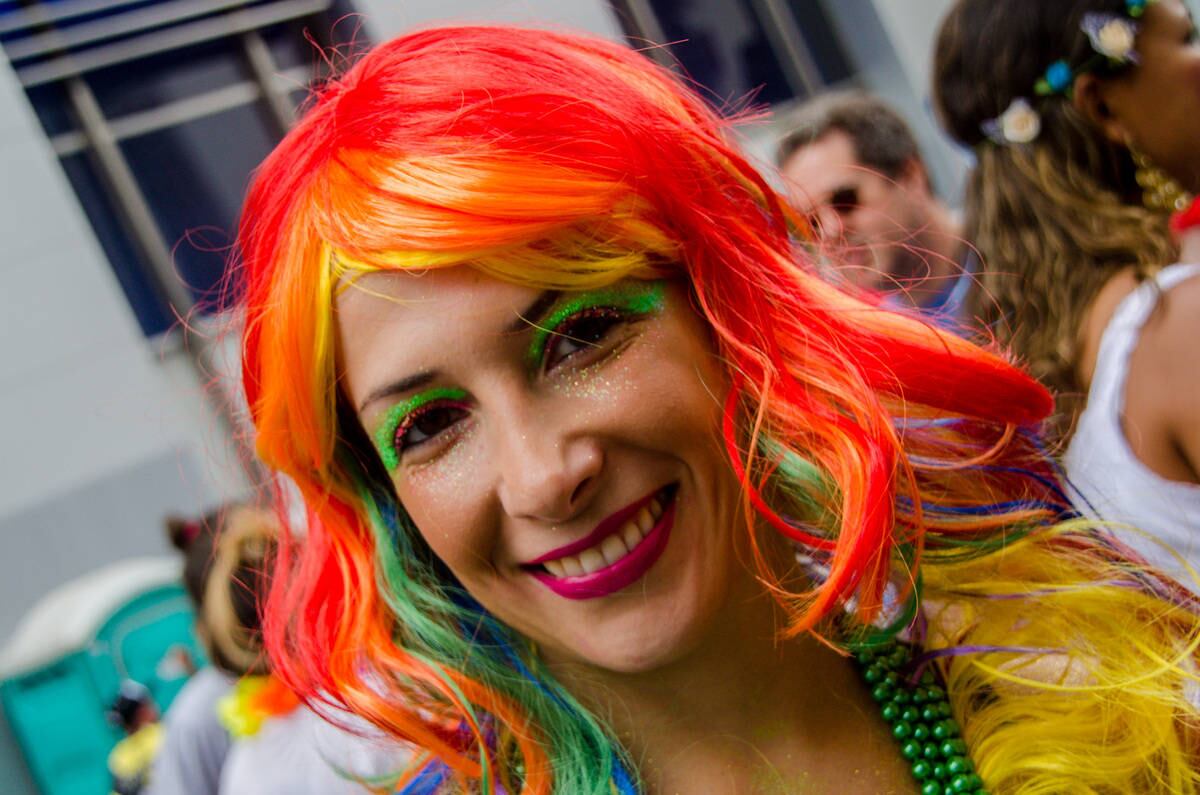 O bloco leva o nome da música homônima do artista presente no disco Zii e Zie, lançado em 2009