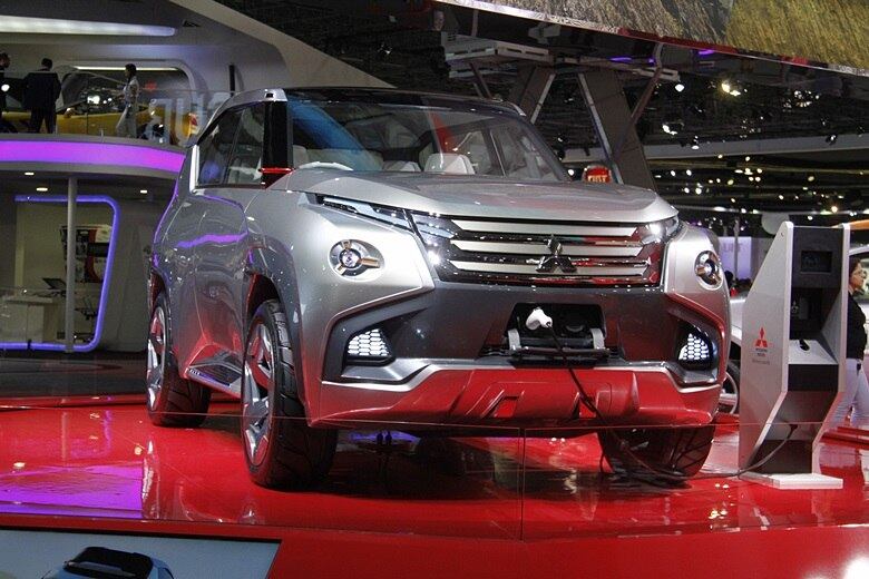 Mitsubishi GC PHEV

Saiba tudo sobre carros! Acesse www.r7.com/carros
