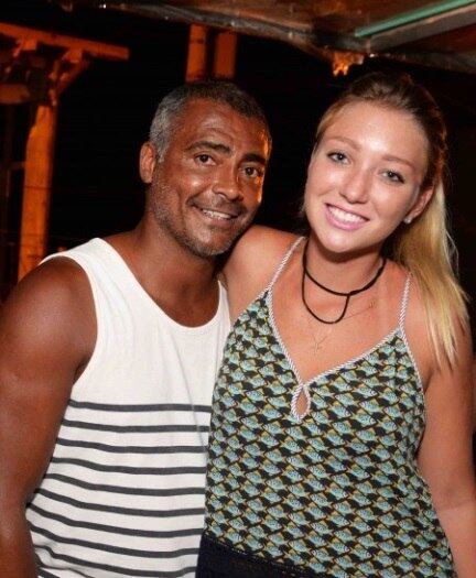 Romário foi para os Estados Unidos sozinho depois de terminar seu relacionamento com Dixie Pratt