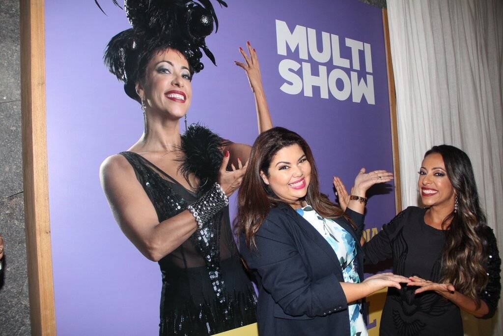 Fabiana Karla posa com Samantha