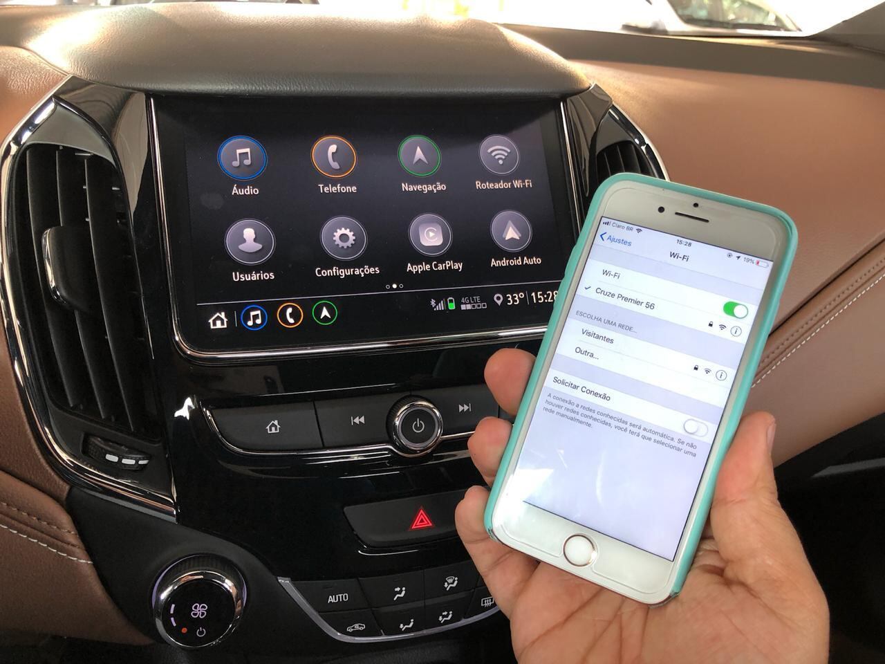 Internet 4G com wi-fi a bordo, serviço provido pela Claro com pacote a partir de R$ 29 por mês