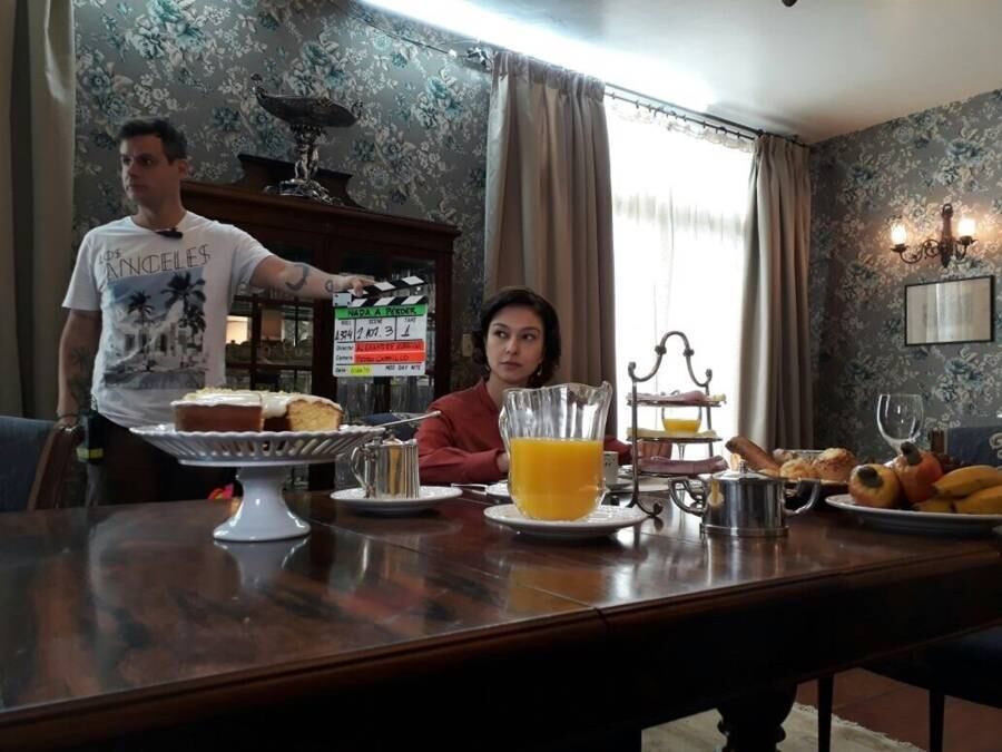 Atriz deu detalhes dos bastidores das gravações