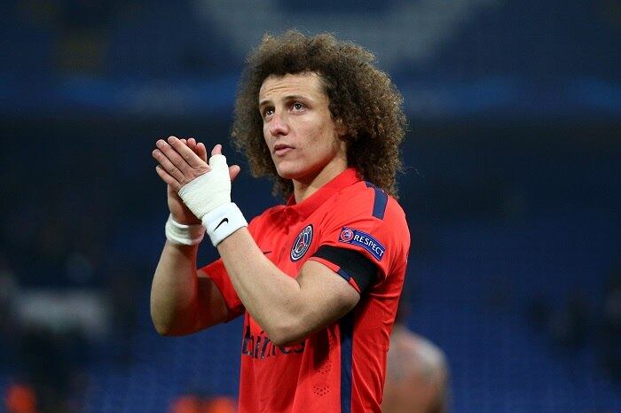 E David Luiz