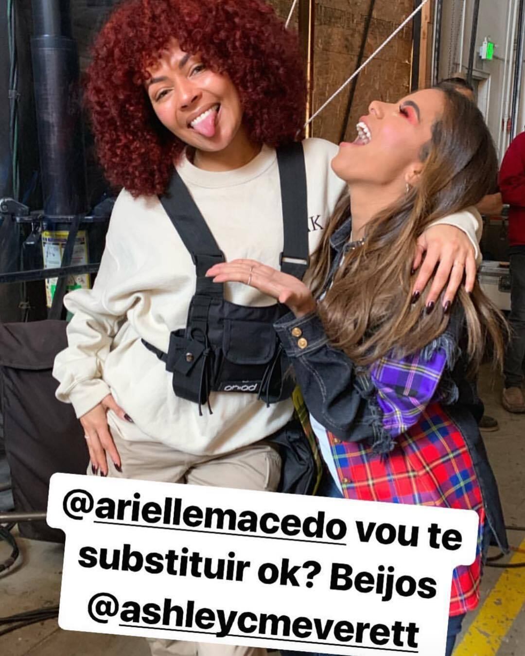 Anitta posta foto ao lado de coreógrafa da Beyoncé