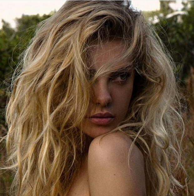 Kristy Garett é uma gata de muito sucesso

  