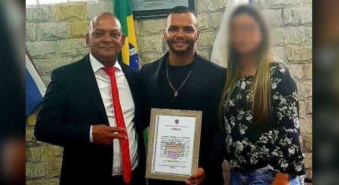 Nelcir e seu filho, Dheiverson, preso em flagrante após atropelar cinco pessoas