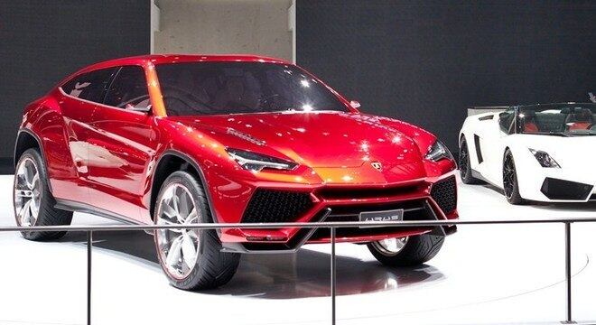 O SUV terá o motor V8 4.0 biturbo movido a gasolina