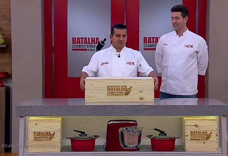 Para inspirar os participantes, o apresentador convidou Rick Zavala, vencedor da primeira temporada do reality culinário, e especialista em esculturas comestíveis