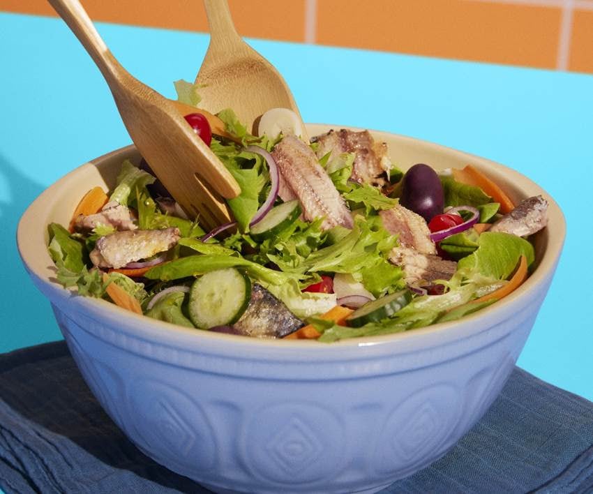 Salada de sardinha Gomes da Costa