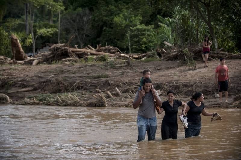 Quatro pessoas estão desaparecidas por causa das chuvas