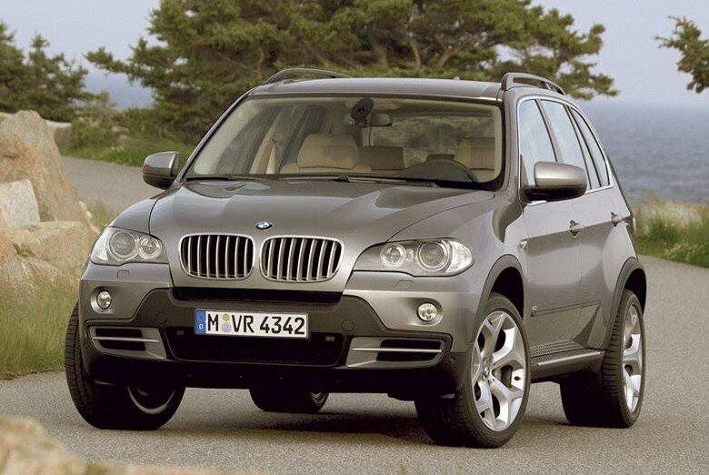 O ex-BBB declarou um patrimônio de quase de R$ 357 mil, e boa parte dele está aplicada em seu luxuoso jipão BMW X5, ano 2008, avaliado em R$ 145 mil