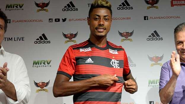 Bruno Henrique decidiu enfrentar a diretoria santista e forçou ida ao Flamengo