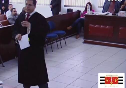 Assistente da acusação, Alexandre Sá Domingues, falou aos jurados por cerca de uma hora