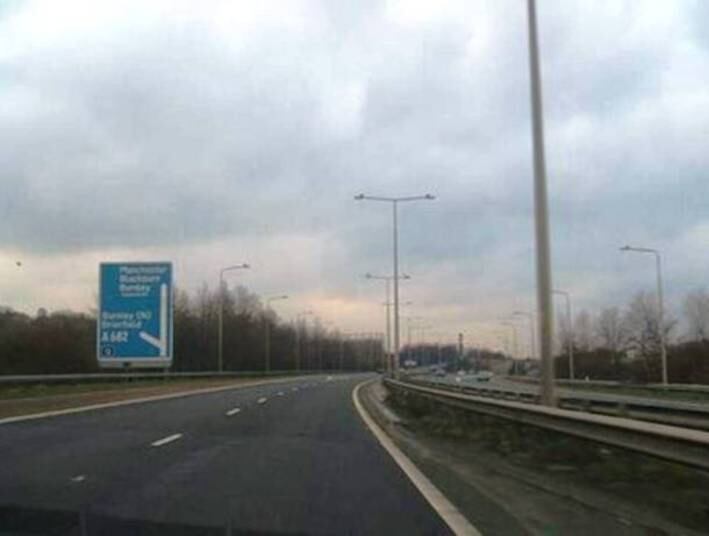 Estrada A682 (Inglaterra) - Assim como a estrada A44, esta rodovia parece pacata à primeira vista. Contudo, por lá já ocorreram centenas de acidentes fatais  