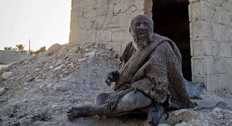 Amou Haji tinha medo de tomar banho